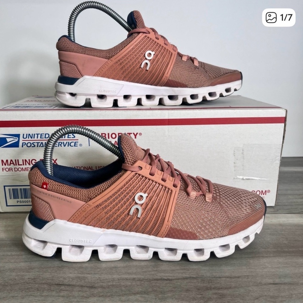 On Cloud Running Cloudswift Shoes Sneakers Womens 7 Comfy Blush Color Casual
